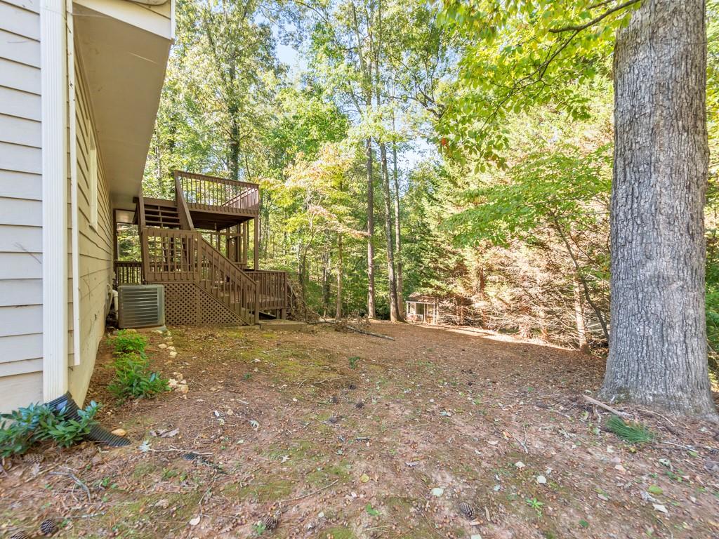 304 Queensbury Walk