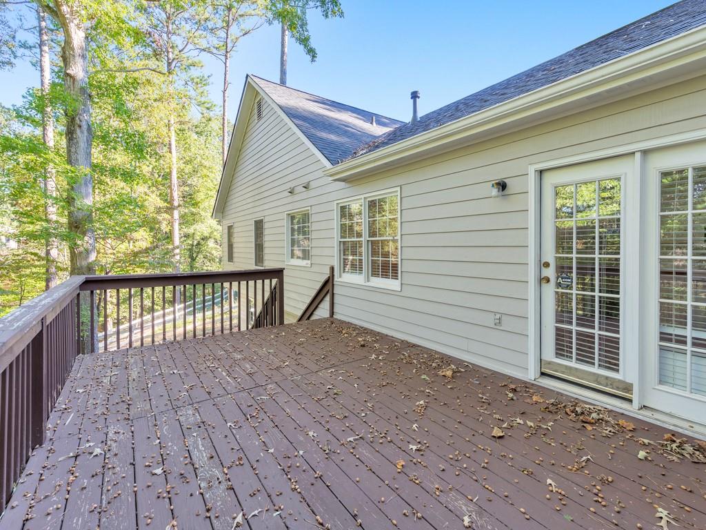 304 Queensbury Walk