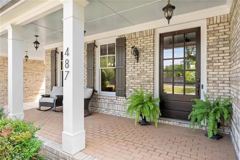 487 Carmichael Circle