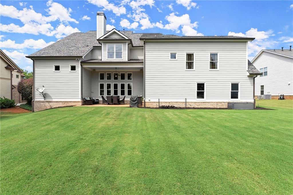 487 Carmichael Circle
