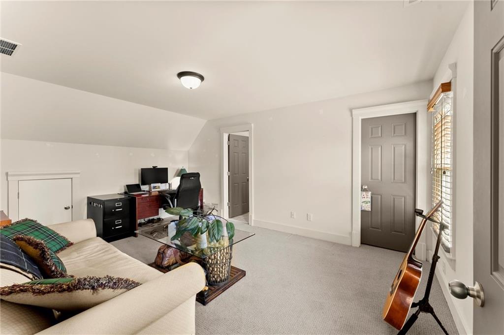 487 Carmichael Circle