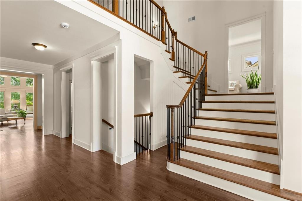 487 Carmichael Circle