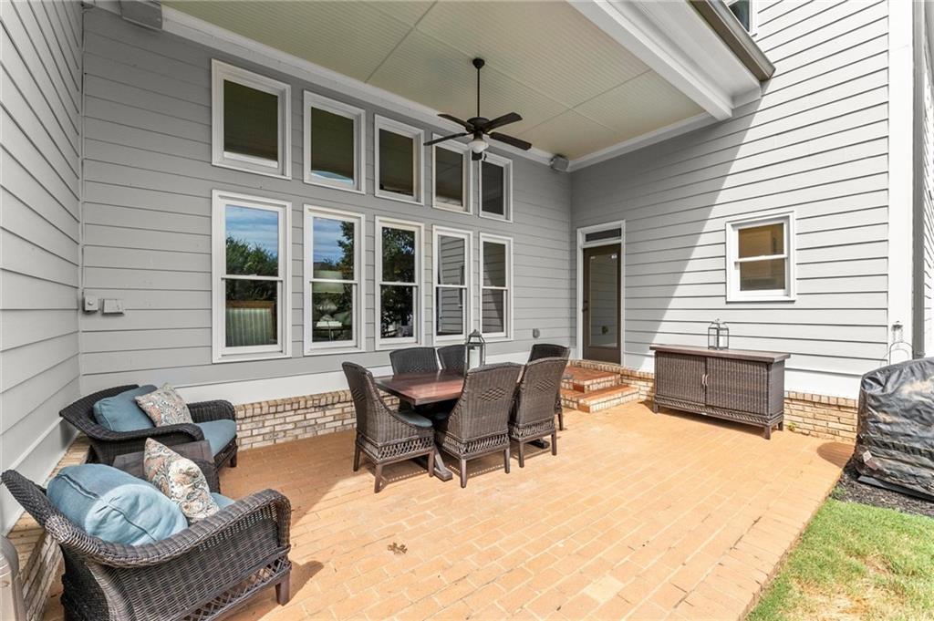 487 Carmichael Circle