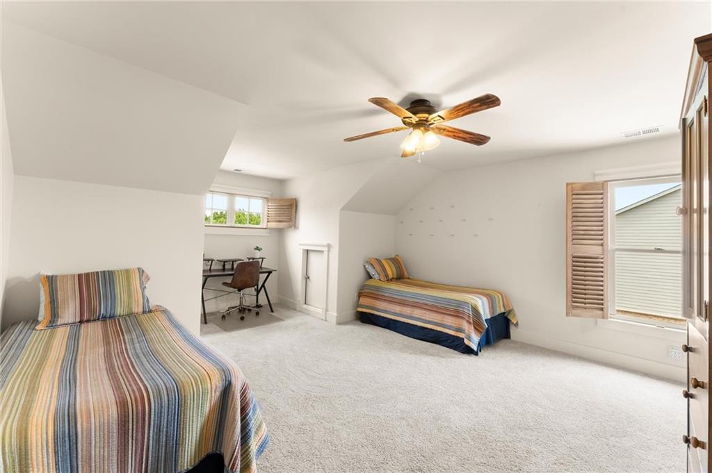 487 Carmichael Circle