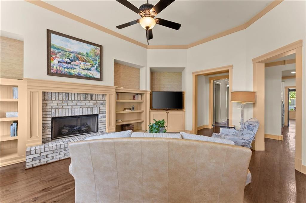 487 Carmichael Circle