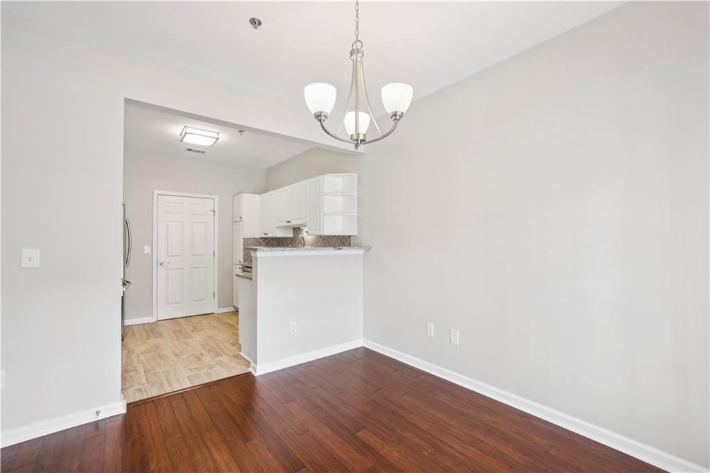 7110 Woodland Lane