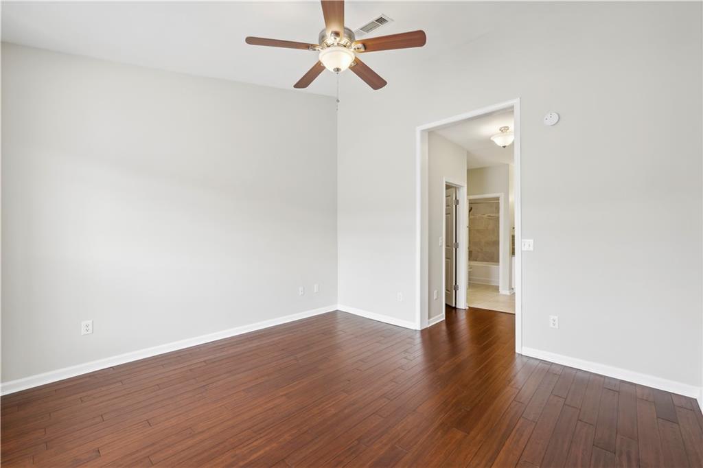 7110 Woodland Lane