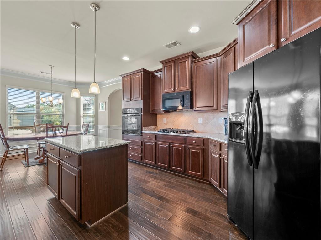 190 Silver Ridge Road