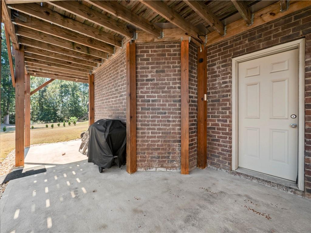 190 Silver Ridge Road