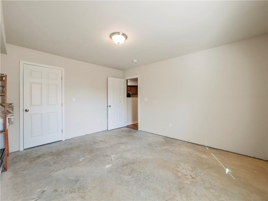 190 Silver Ridge Road