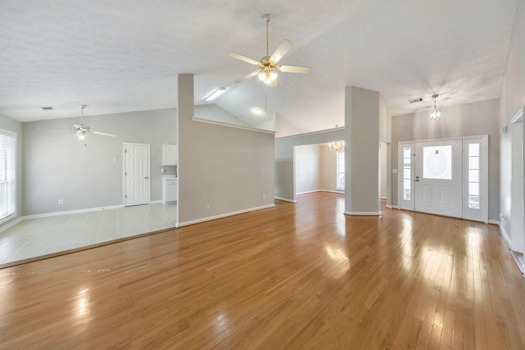 868 Ashley Crossing Lane