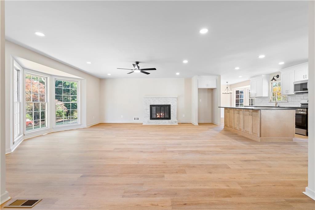 2851 Dale Drive