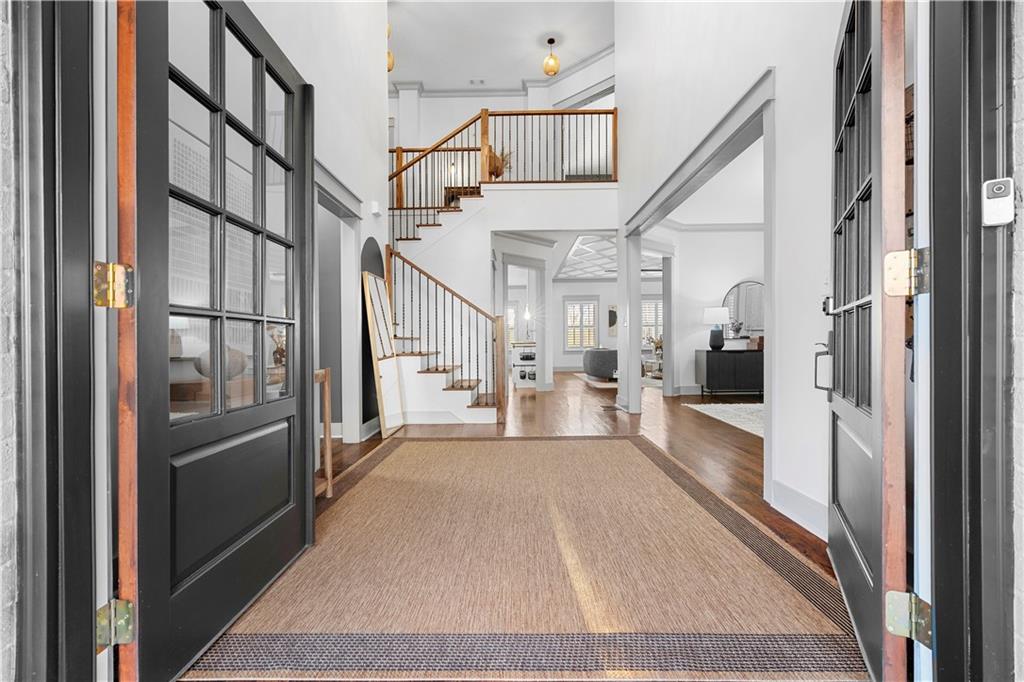 1186 Lincoln Drive