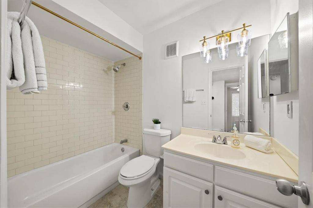 3470 Essex Avenue Unit 82