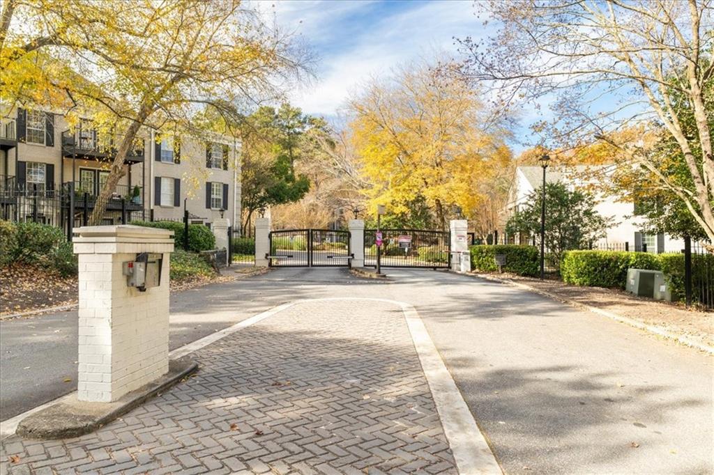 3470 Essex Avenue Unit 82