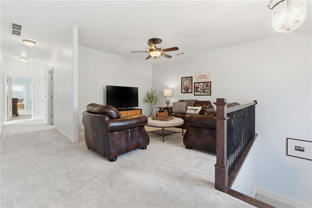 12506 Broadwell Road