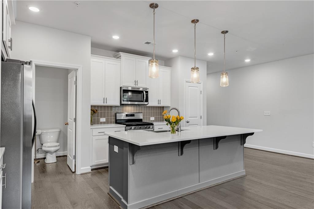 355 Niles Court Unit 2