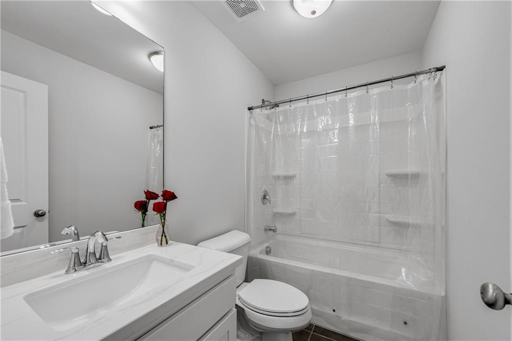 355 Niles Court Unit 2
