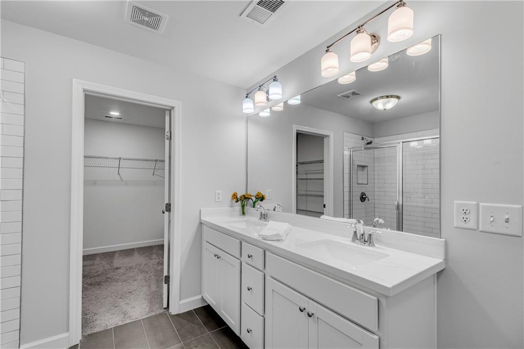 355 Niles Court Unit 2