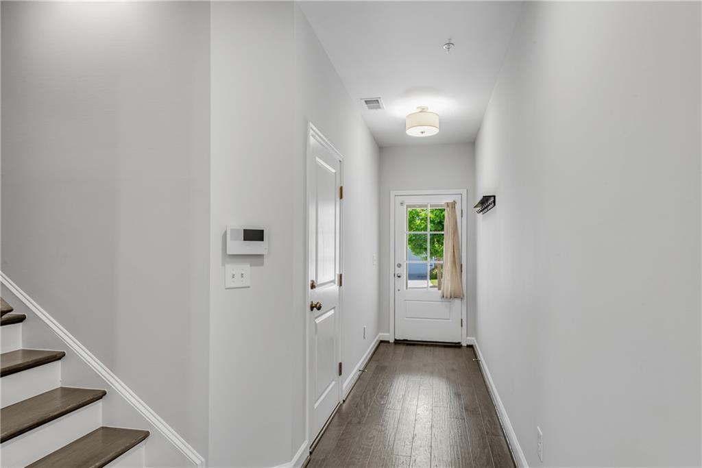 355 Niles Court Unit 2