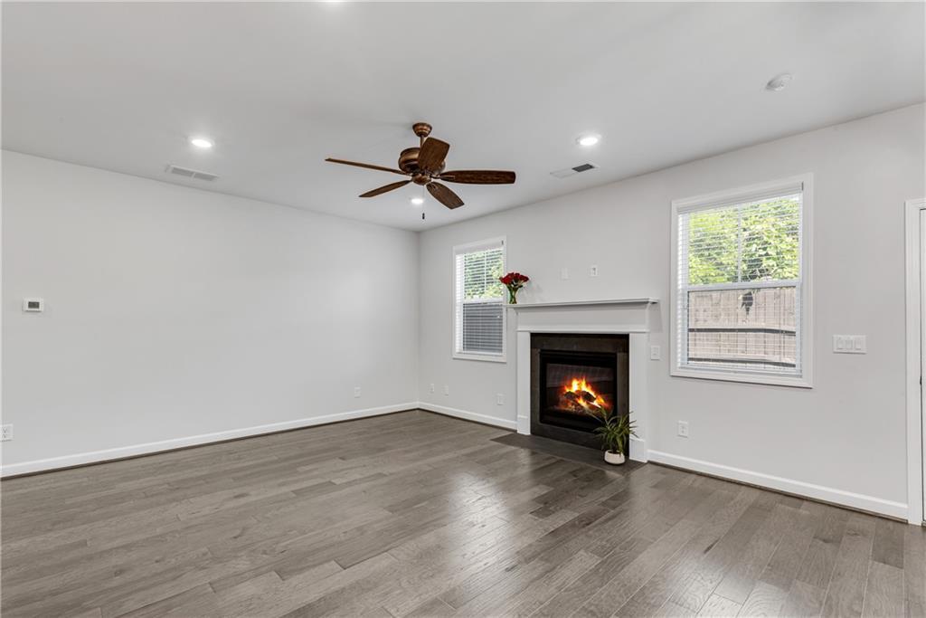 355 Niles Court Unit 2