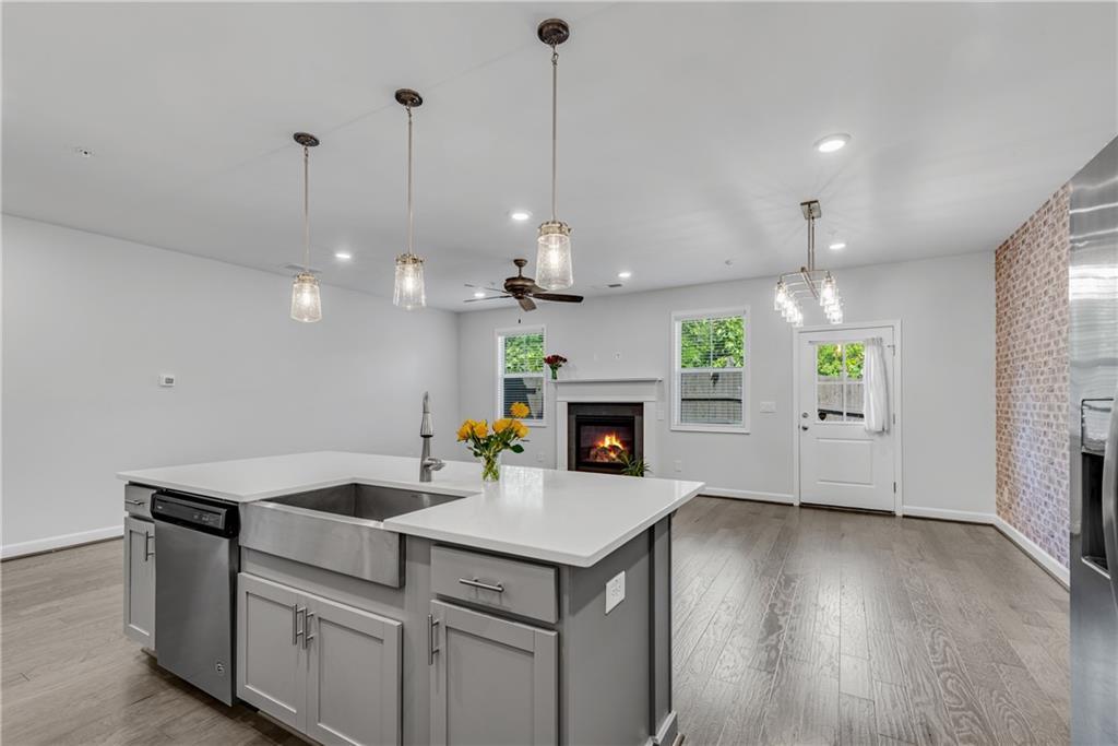 355 Niles Court Unit 2