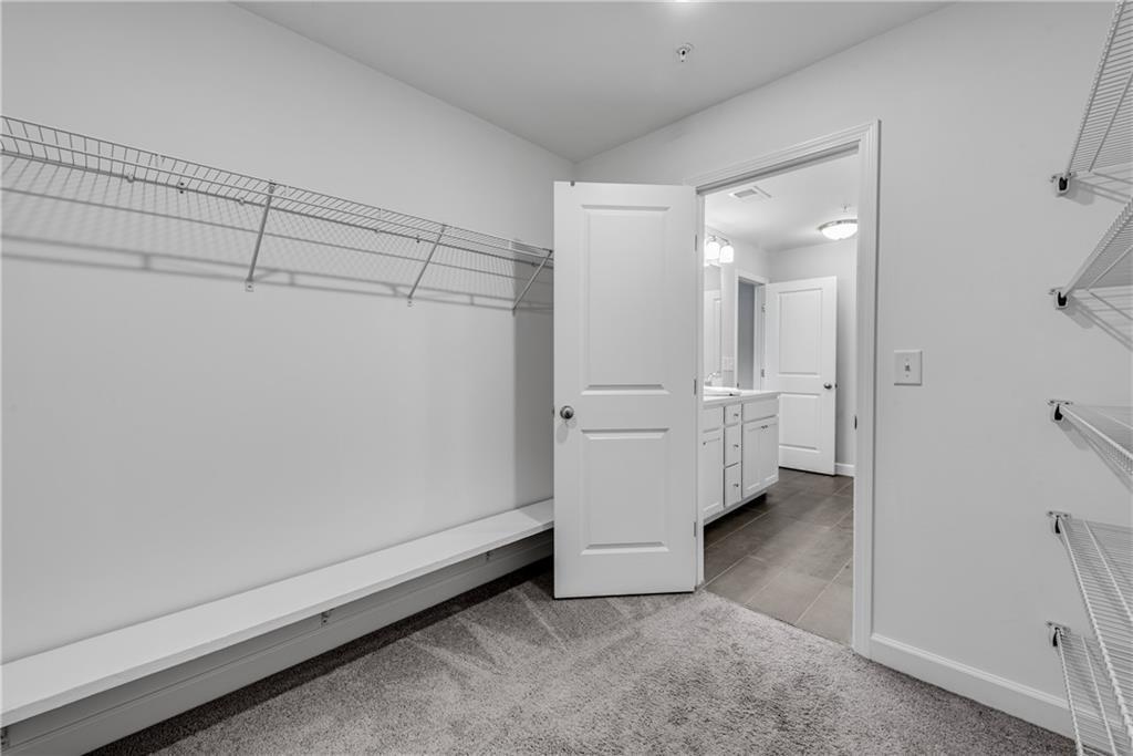 355 Niles Court Unit 2