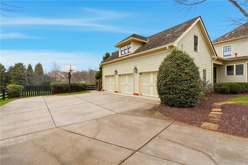 115 Ariel Court