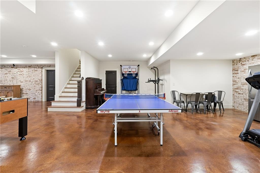 115 Ariel Court
