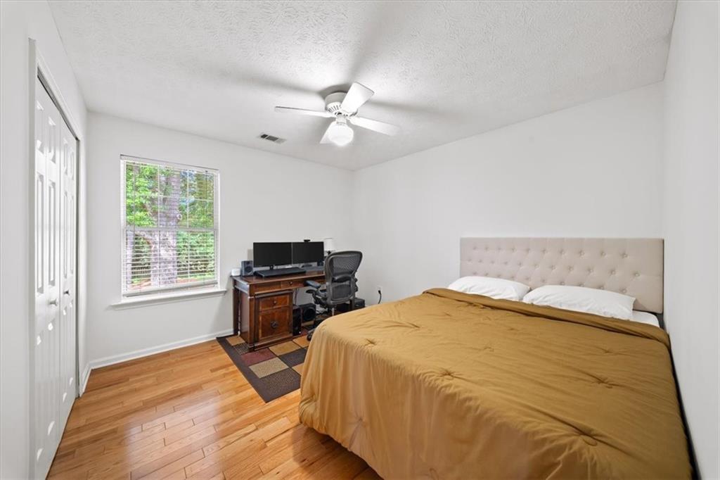 1585 Pinebreeze Drive