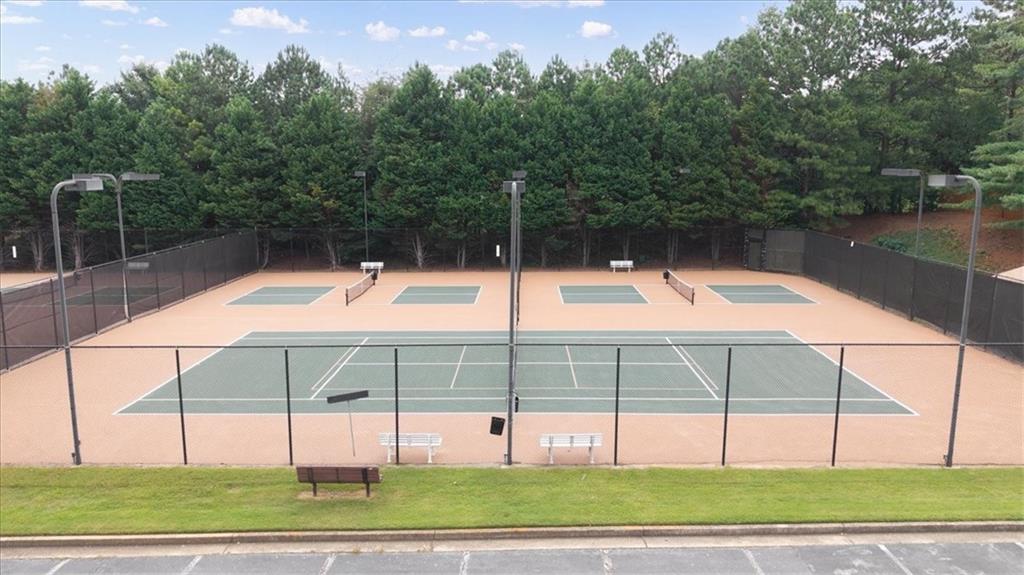 1585 Pinebreeze Drive