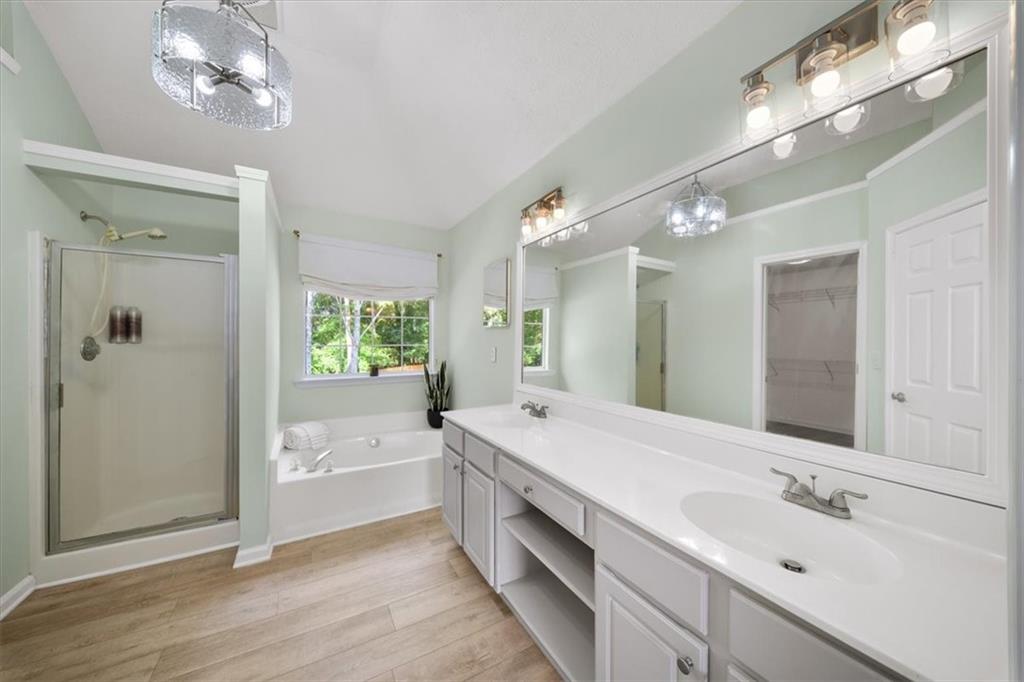 1585 Pinebreeze Drive