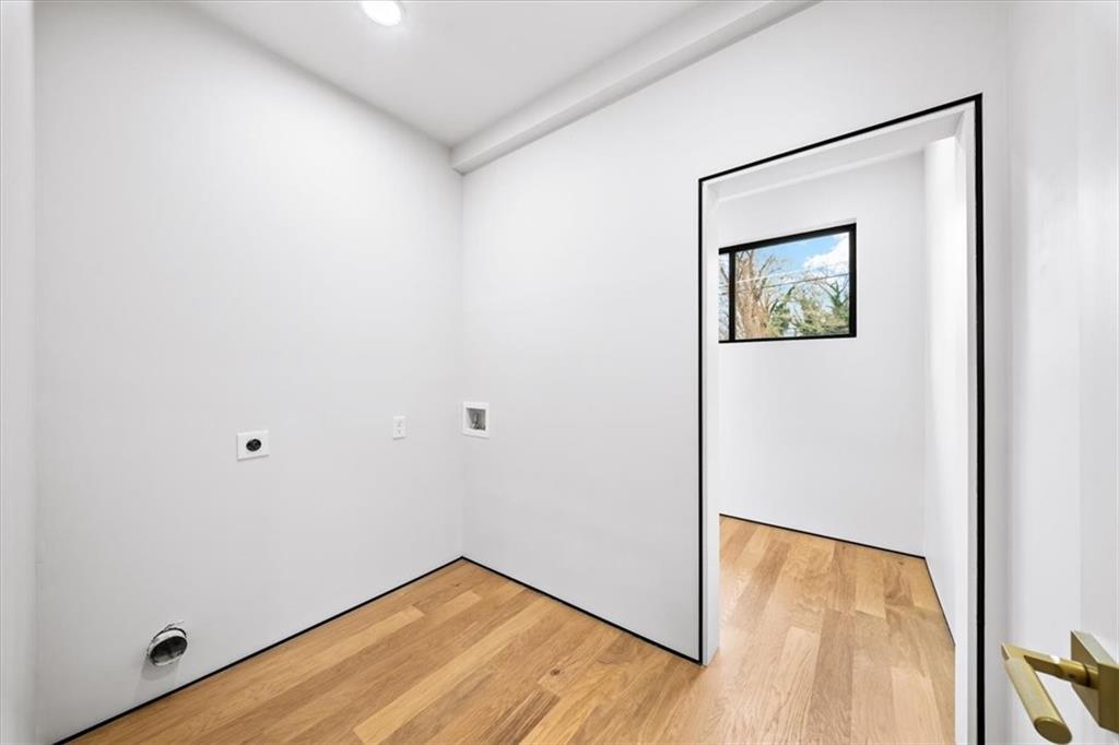 172 Racine Street SW