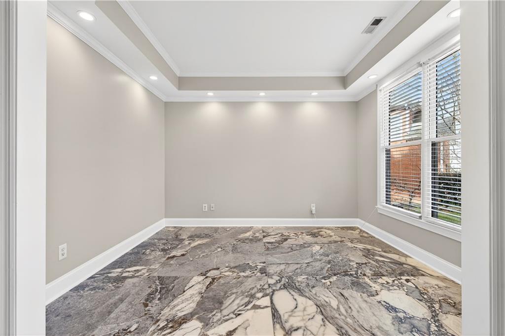 250 Haydens Walk Court