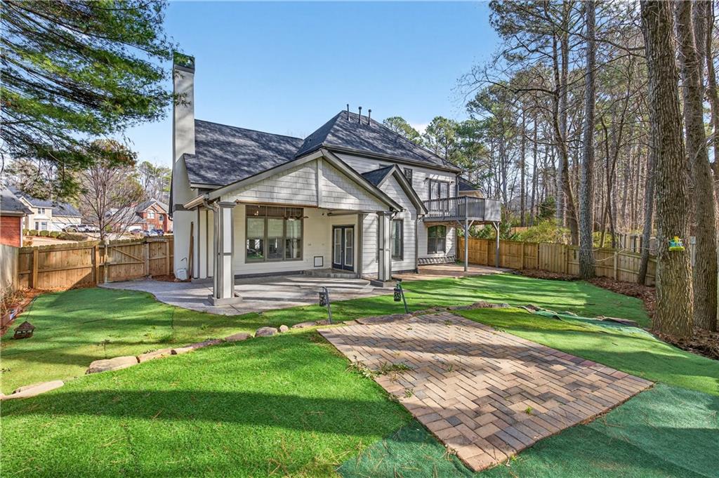 250 Haydens Walk Court