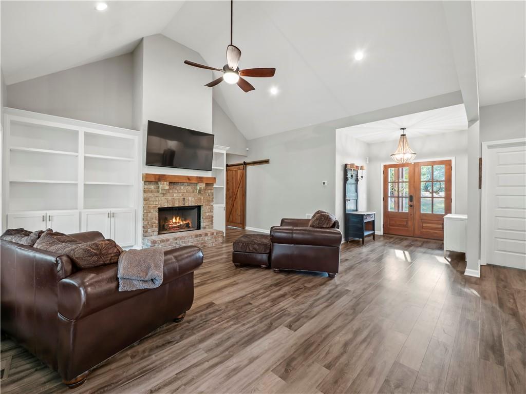 259 Cochran Road