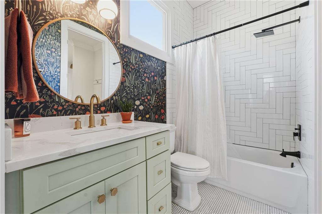 5969 Kenn Manor Way