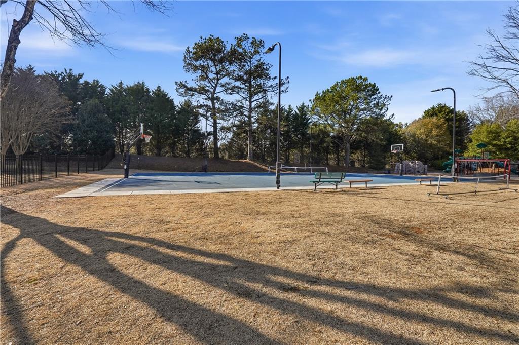 5430 Laurel Oak Drive