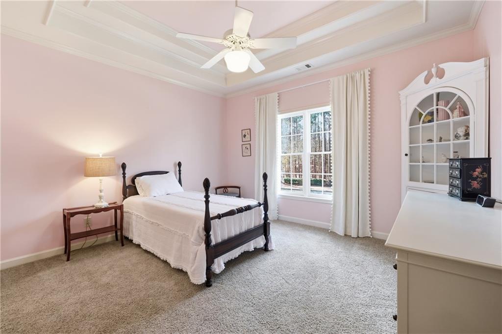 5430 Laurel Oak Drive