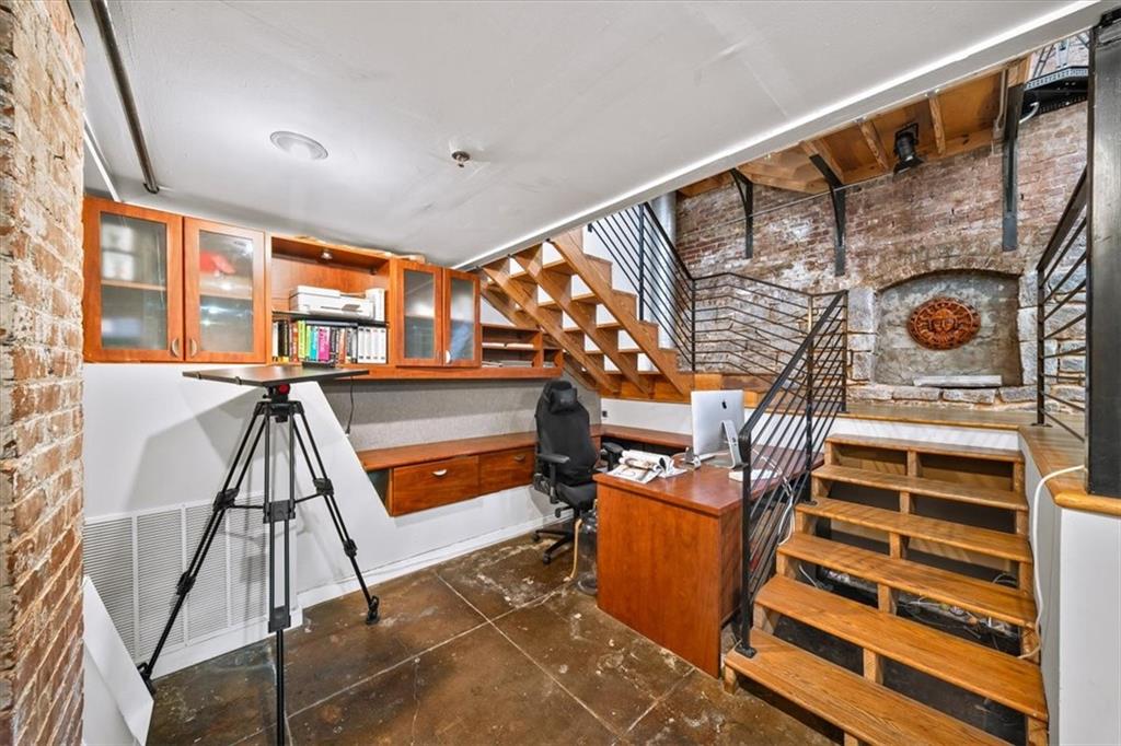 330 Peters Street SE Unit 105