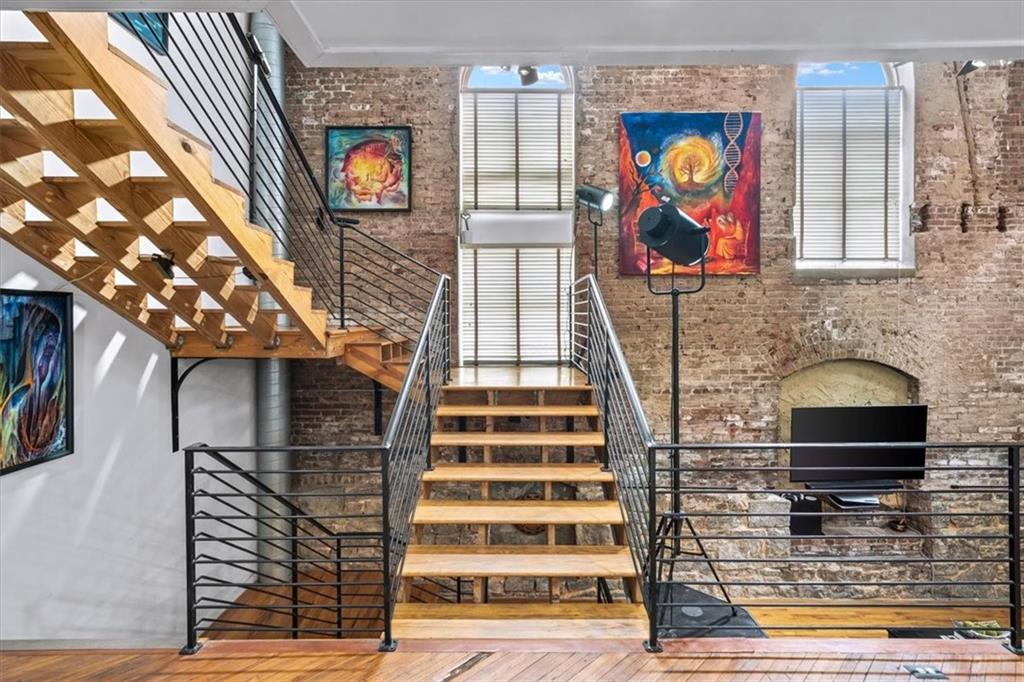 330 Peters Street SE Unit 105