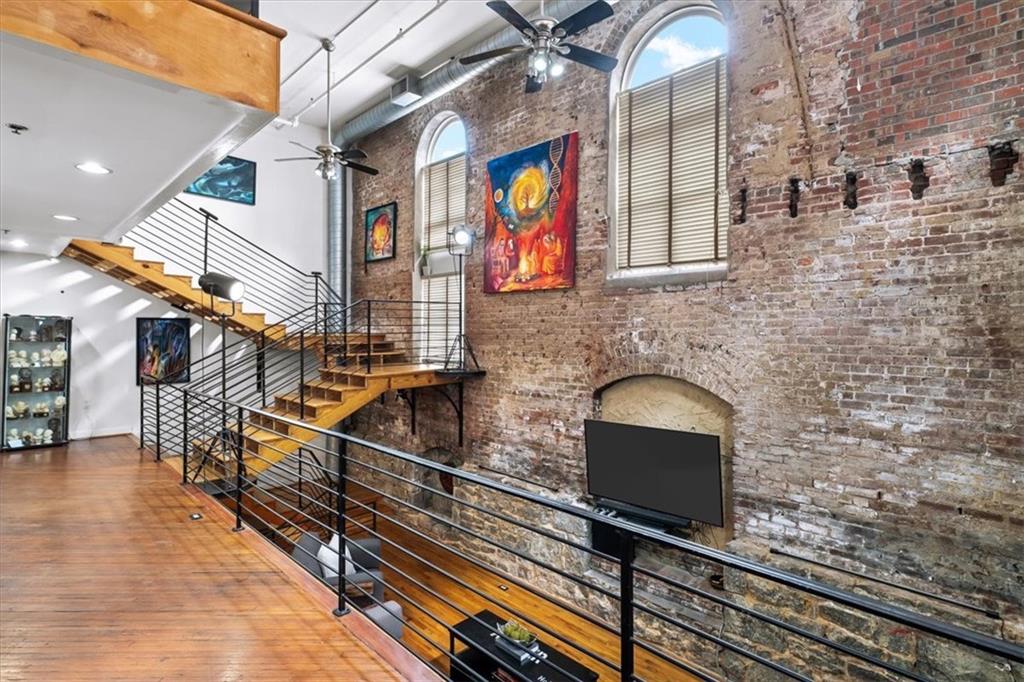 330 Peters Street SE Unit 105