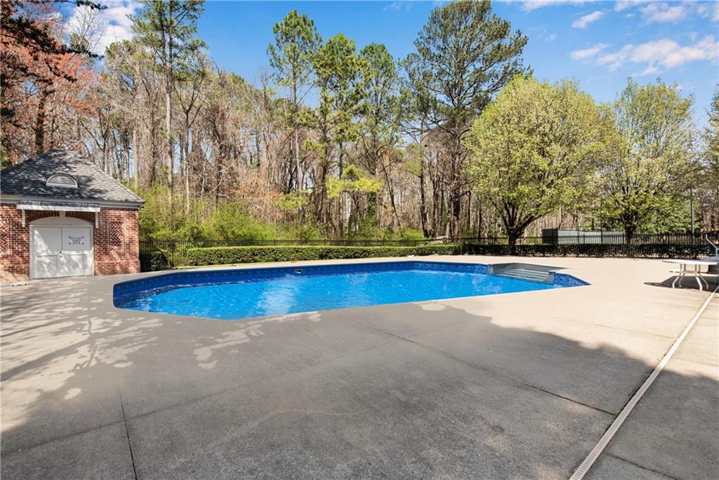 4331 Edgemere Drive