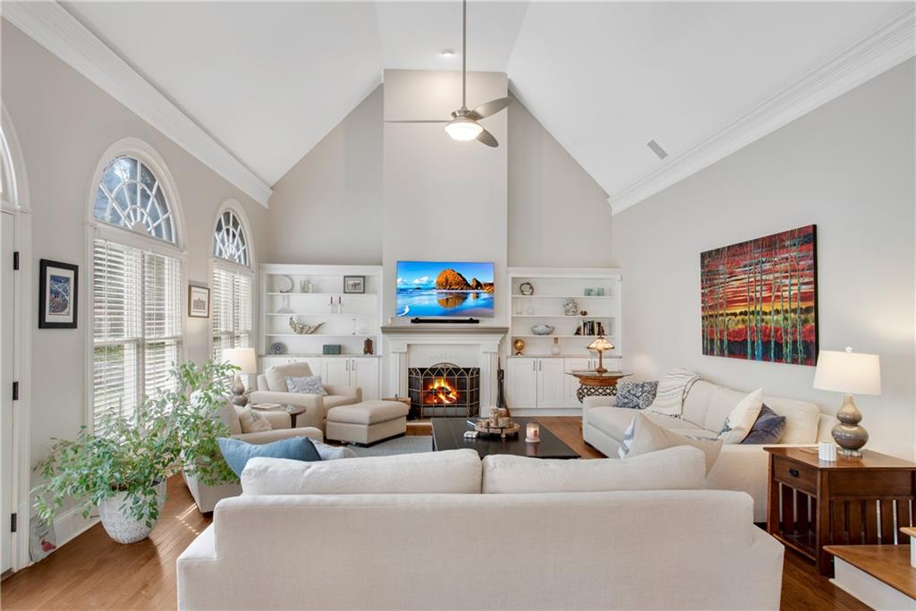 4331 Edgemere Drive