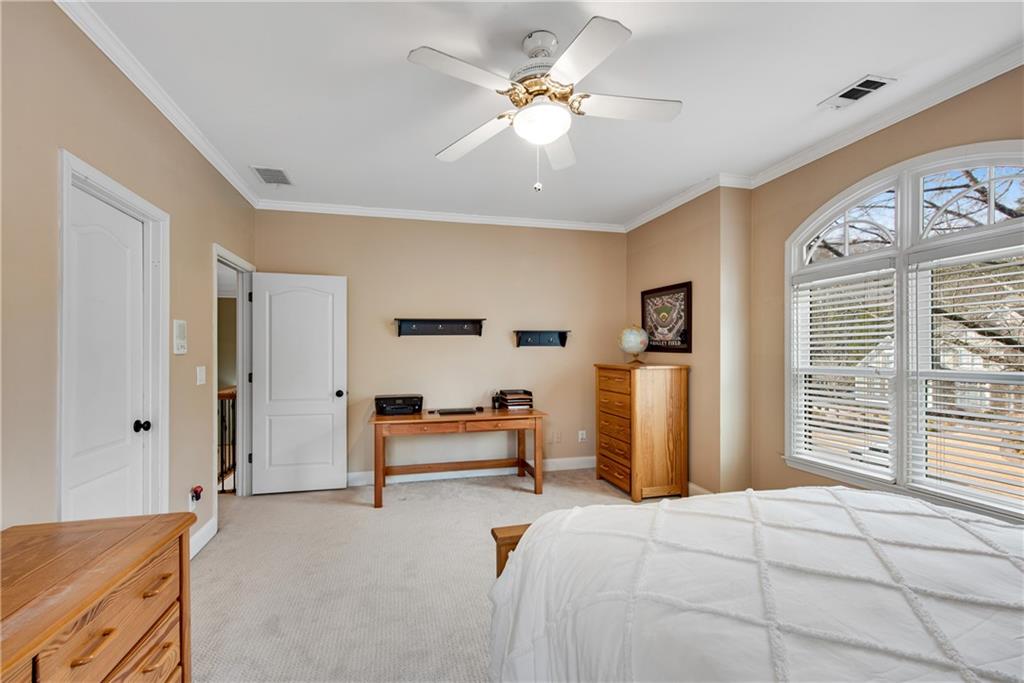 4331 Edgemere Drive
