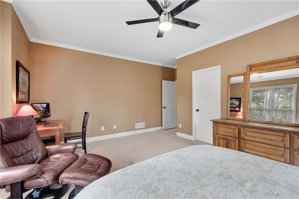 4331 Edgemere Drive