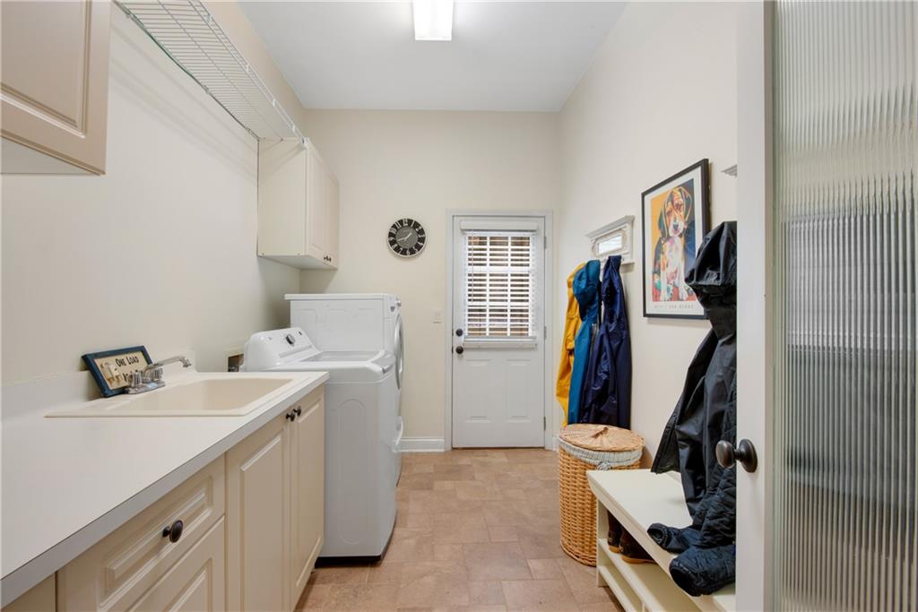 4331 Edgemere Drive