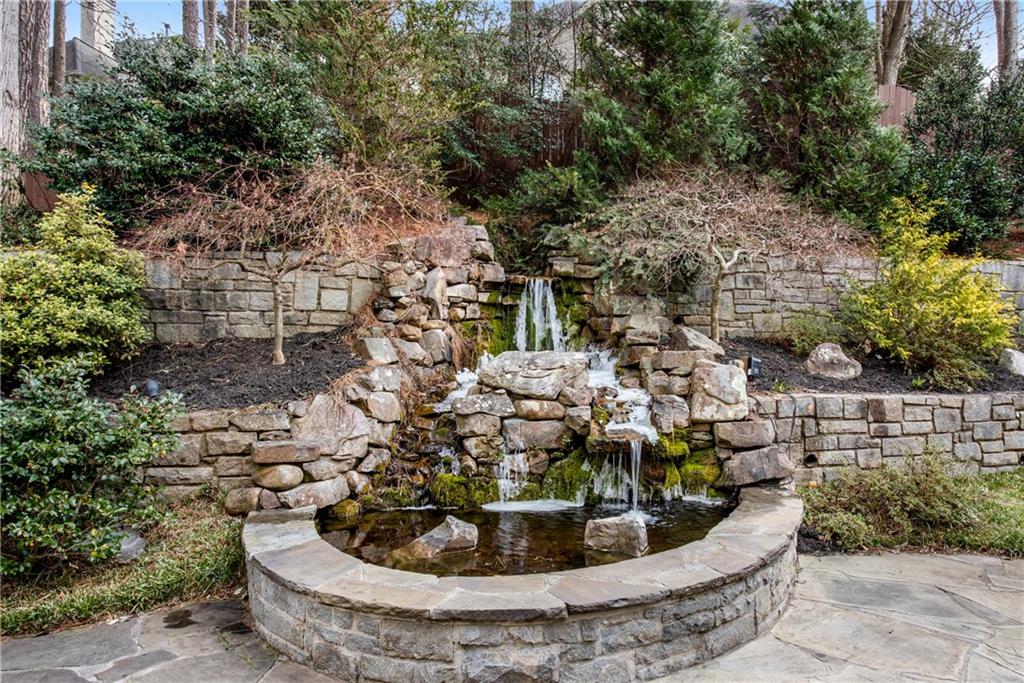 4331 Edgemere Drive