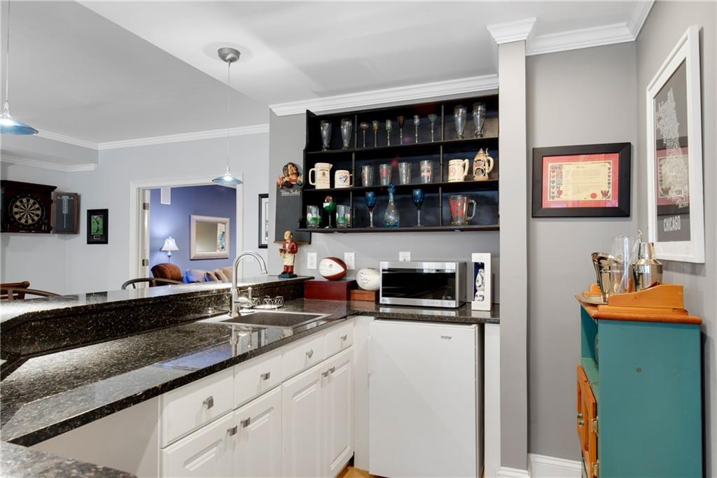 4331 Edgemere Drive