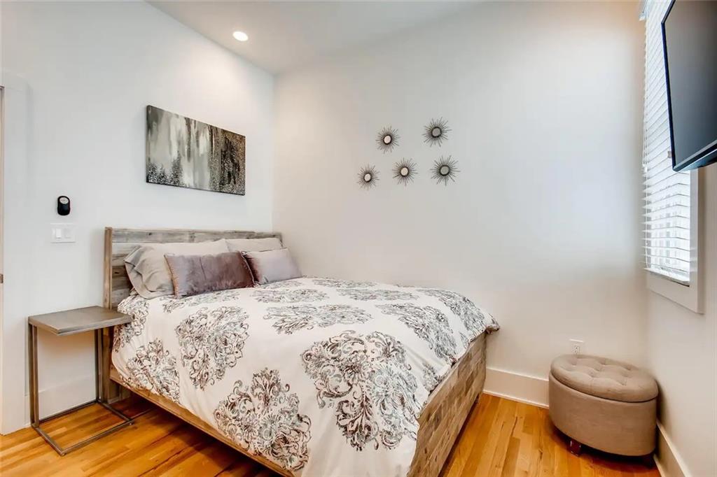 655 Mcgruder Street NE